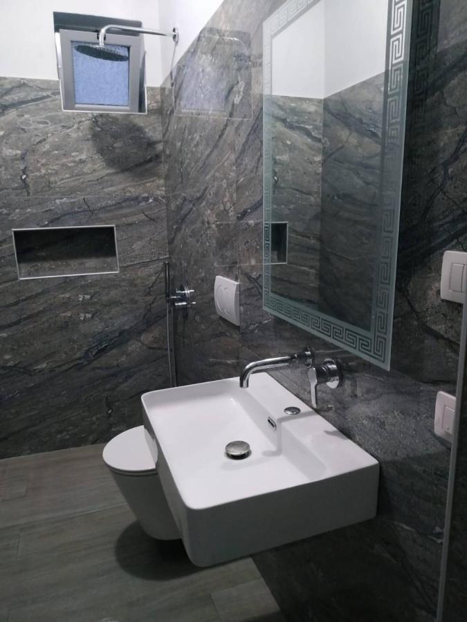 River Bridge Private Room Gjirokastër Exterior foto